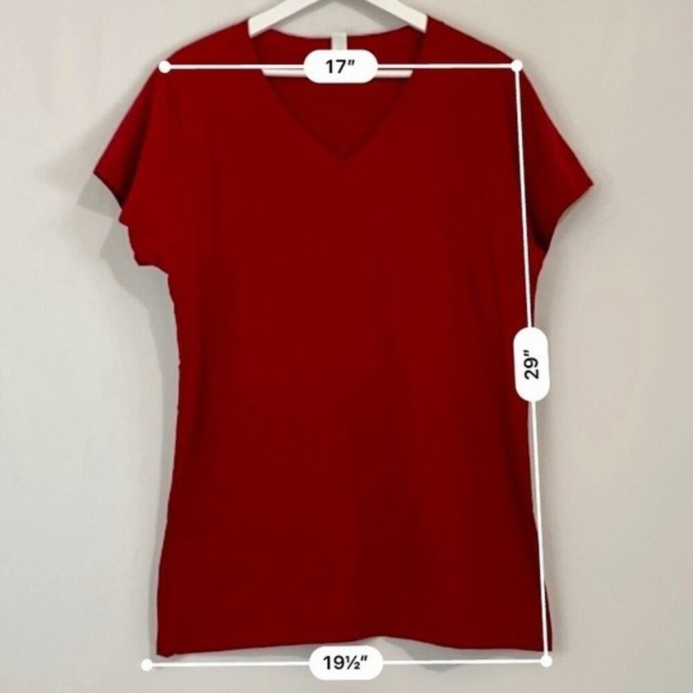 Fruit of the Loom Women’s Short Sleeve V Neck Tee Shirt Maroon NWOT - Picture 6 of 7